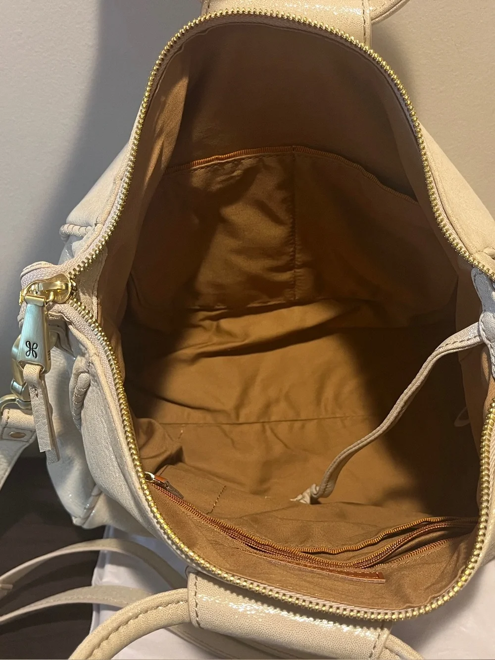 HOBO Sheila Sand Shimmer NWOT
